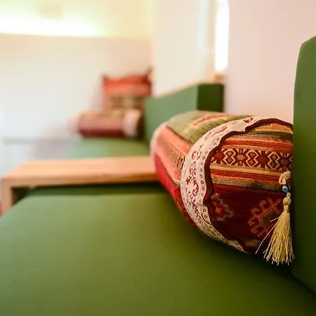 Old Hotel 3*